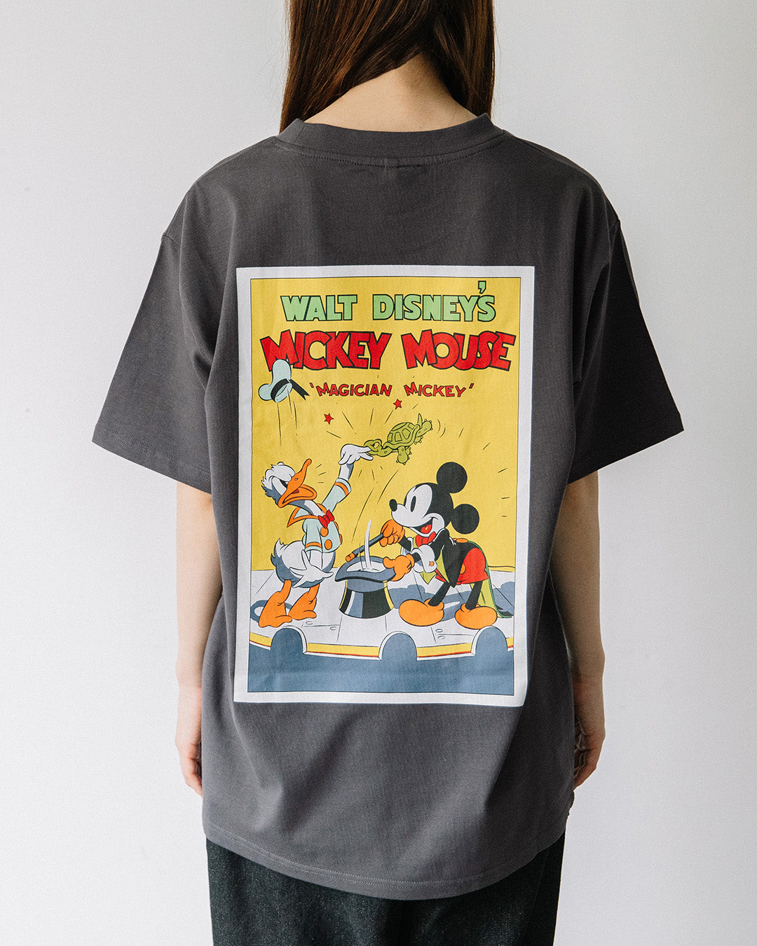 【NEW ARRIVAL】[t.] Disney ポスタープリントおとなTシャツ