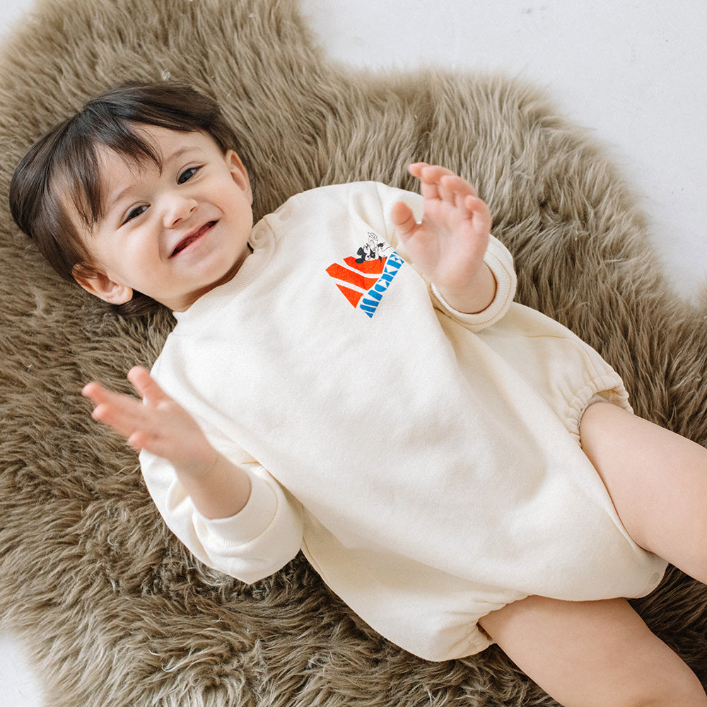 [t.] Disney 前後 プリント 裏毛 ロンパース