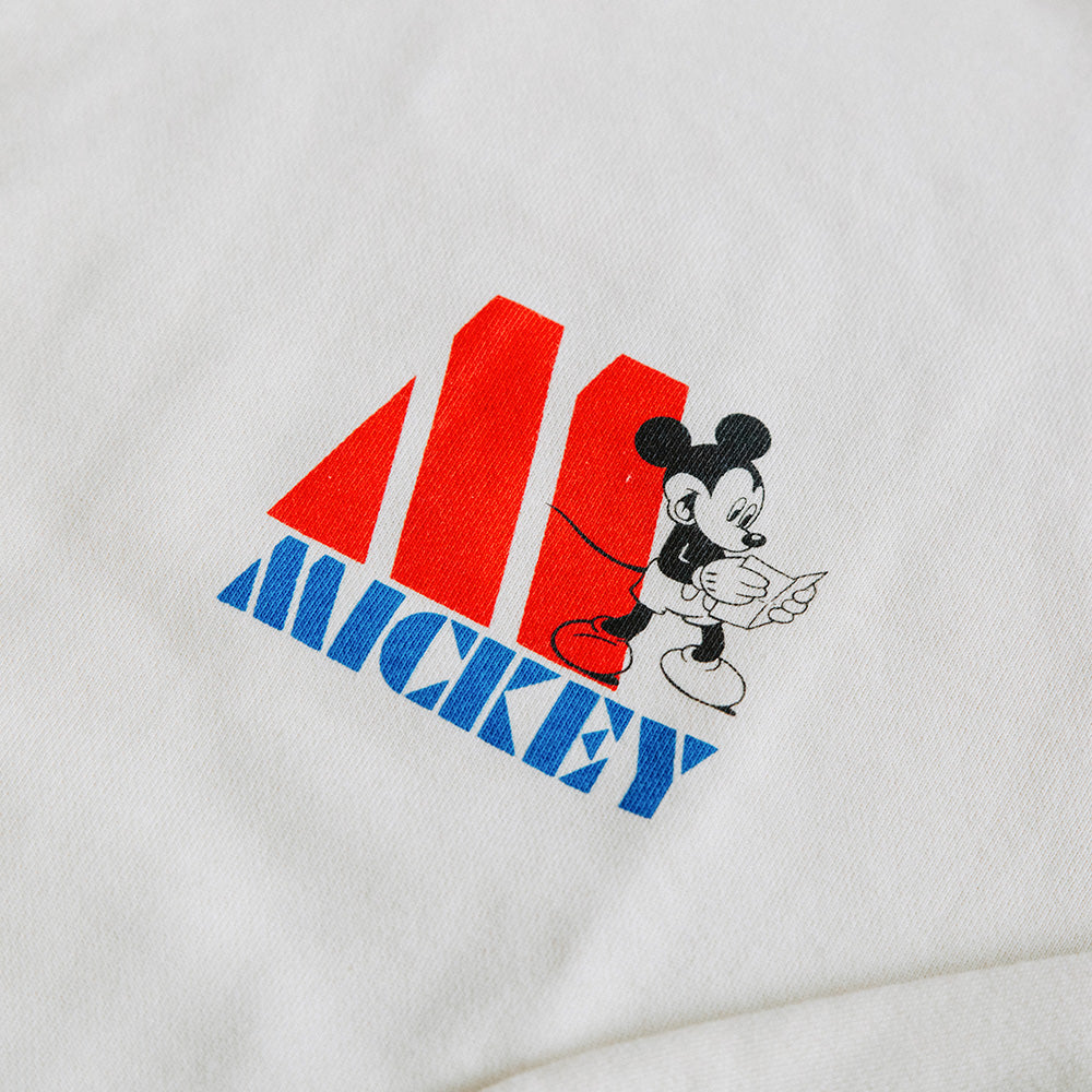 [t.] Disney パパママ 胸プリント トレーナー