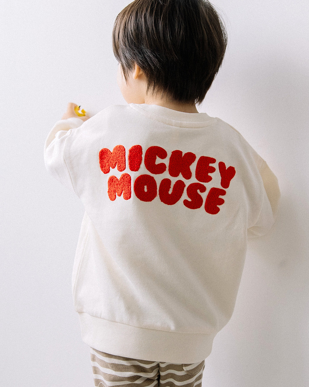 【新作】[t.] Disney サガラ刺繍＆プリント トレーナー