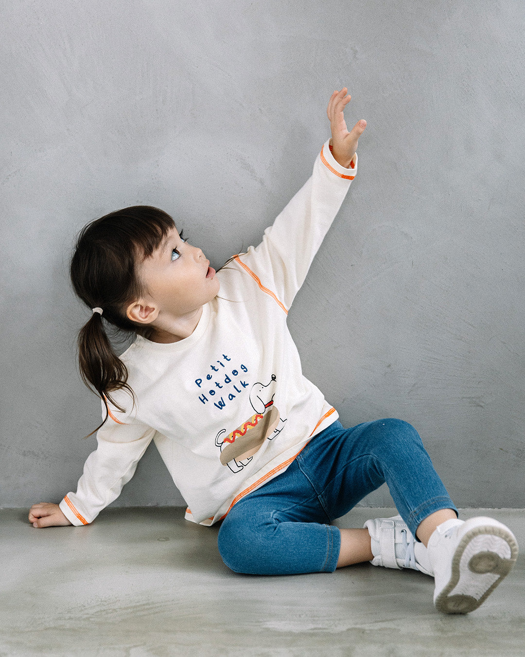 【予約 5%OFF】【新作】[t.] たべものどうぶつ長袖刺繍Tシャツ