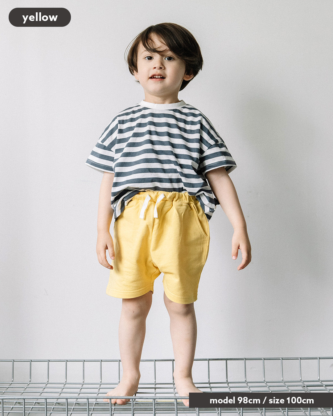 【NEW ARRIVAL】[t.] 配色ステッチショートパンツ