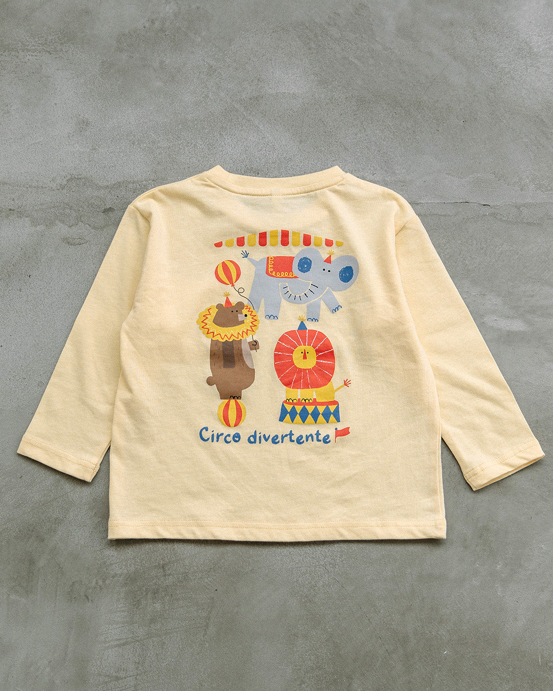 【新作】[t.] ポケット付き前後プリント長袖Tシャツ