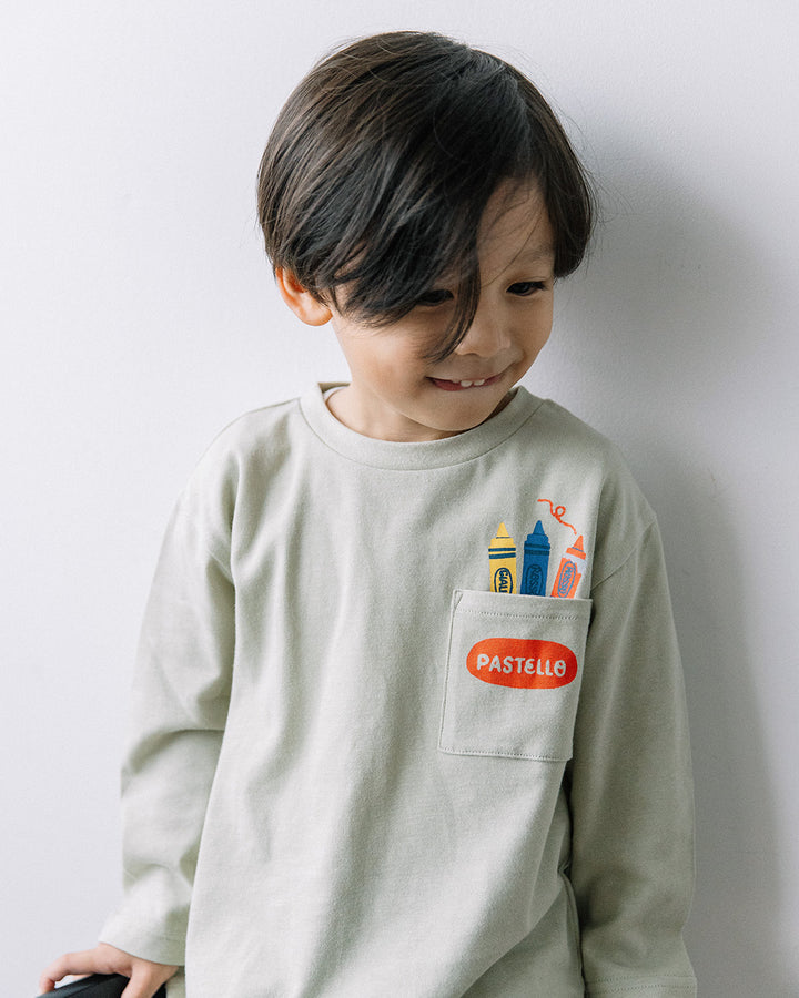 【予約】【新色追加】[t.] ポケット付き前後プリント長袖Tシャツ