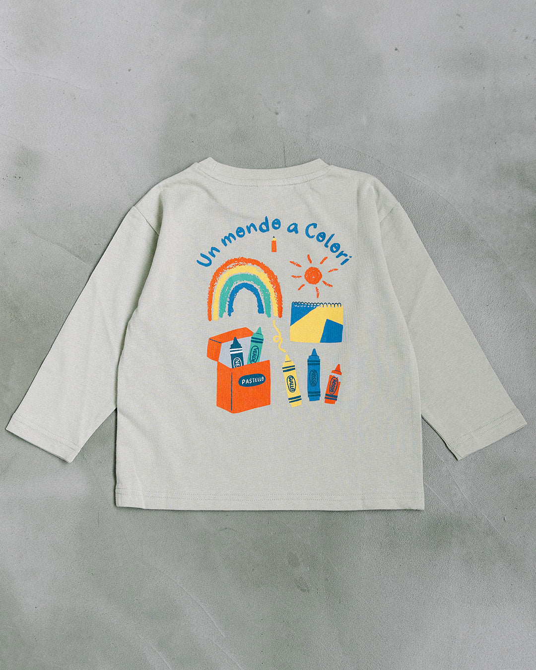 【予約】【新色追加】[t.] ポケット付き前後プリント長袖Tシャツ