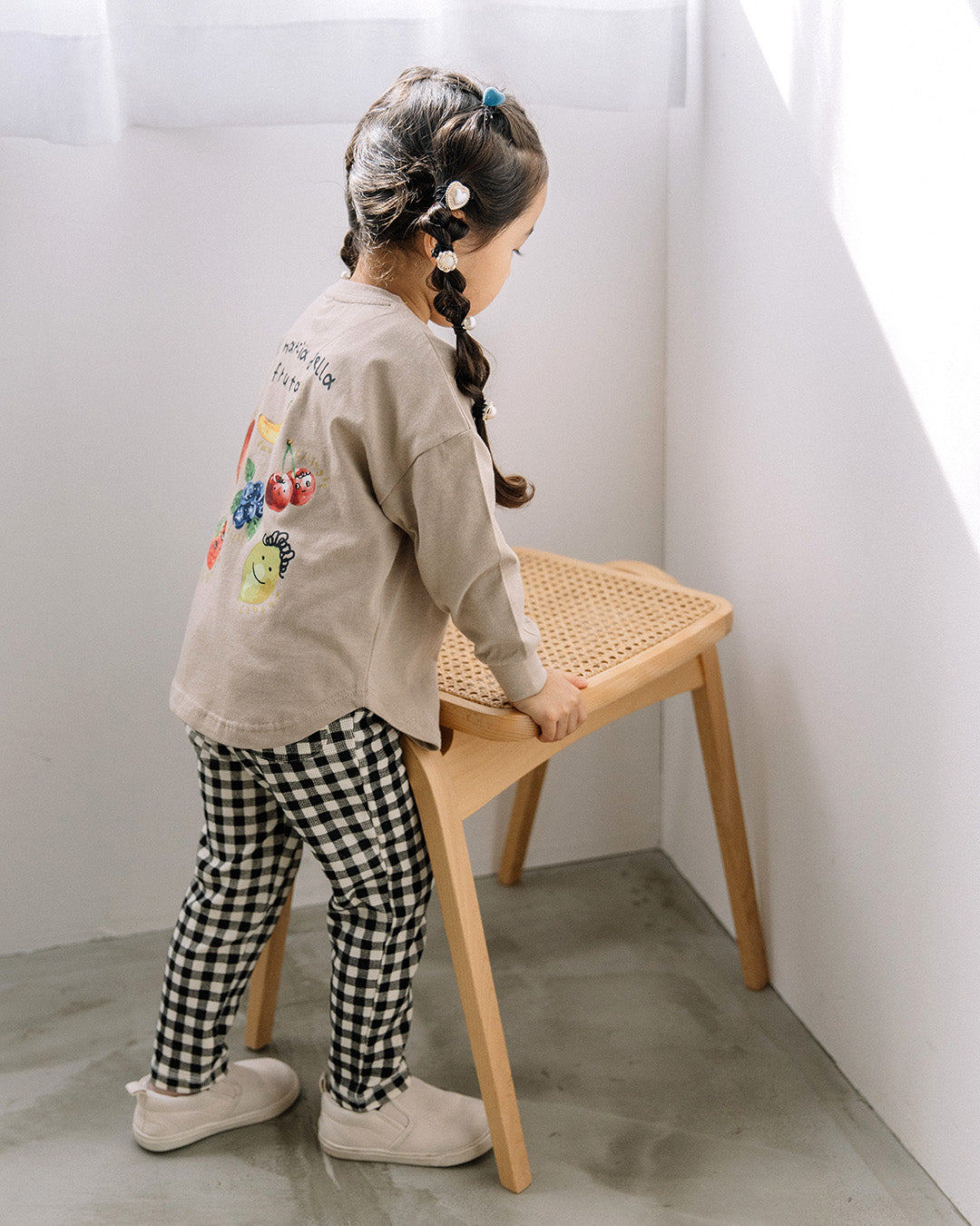 【新色先行販売】[t.] たべもの前後プリント長袖 Tシャツ