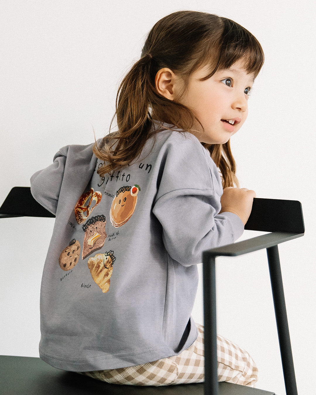 【再入荷】[t.] たべもの前後プリント長袖 Tシャツ