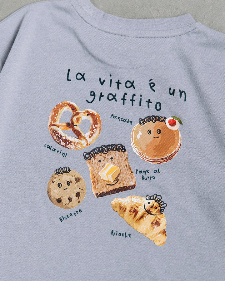 【予約】【新色追加】[t.] たべもの前後プリント長袖 Tシャツ