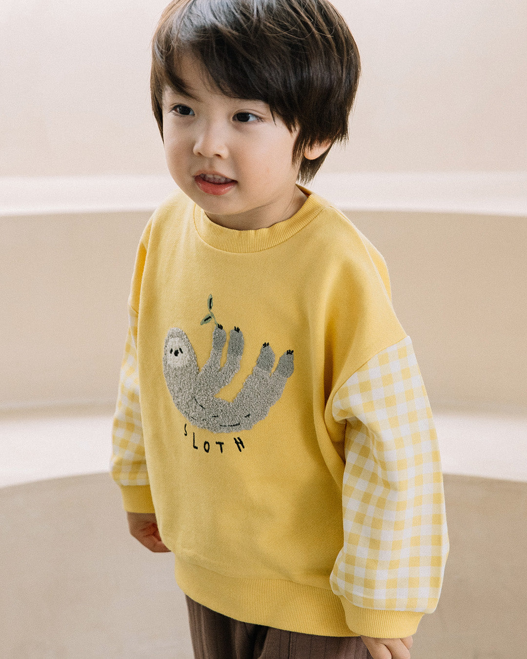 【新色追加】[t.] サガラ 刺繍 切替 トレーナー