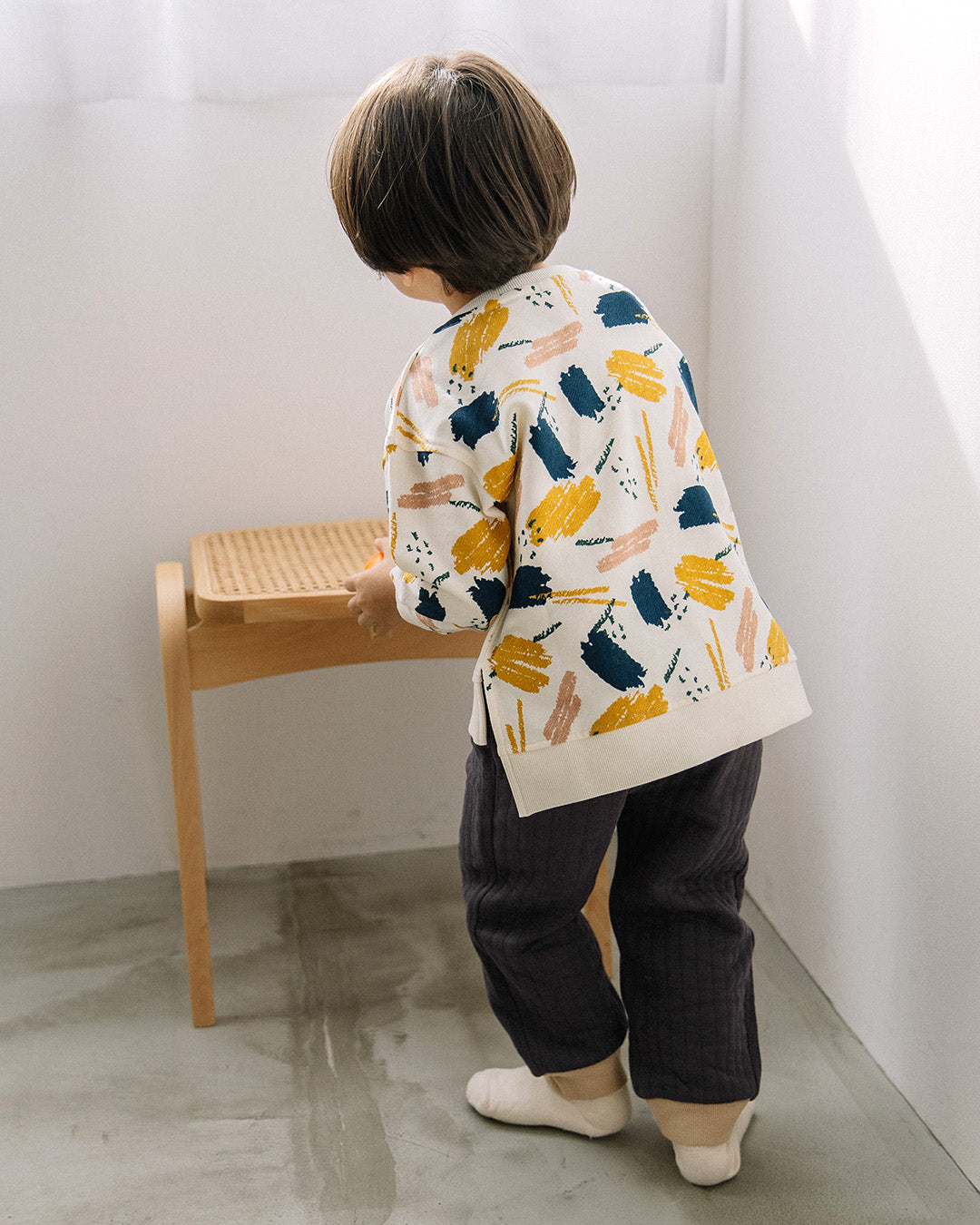 [t.] 裾リブ キルト パンツ